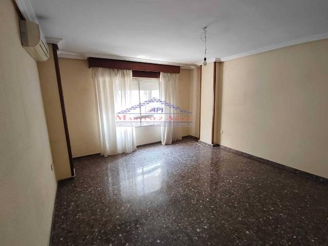 Piso en venta en San Bartolomé, Jaén
