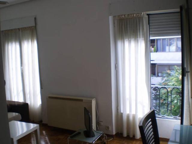 Piso en venta en Madrid, Cortes