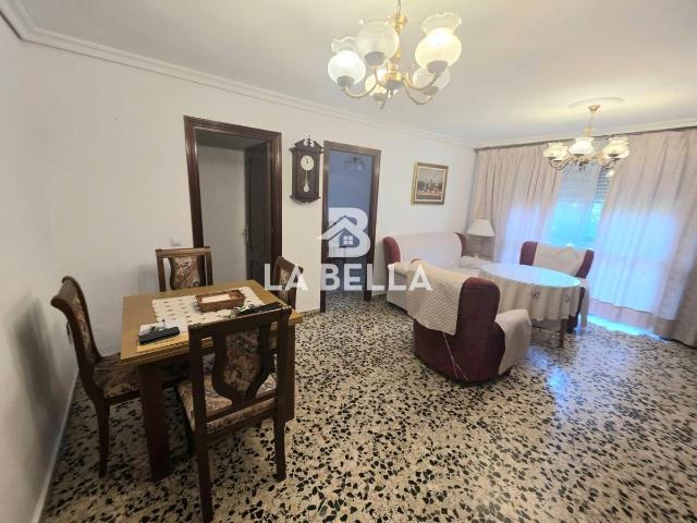 Piso en venta en Casco Antiguo, Sevilla