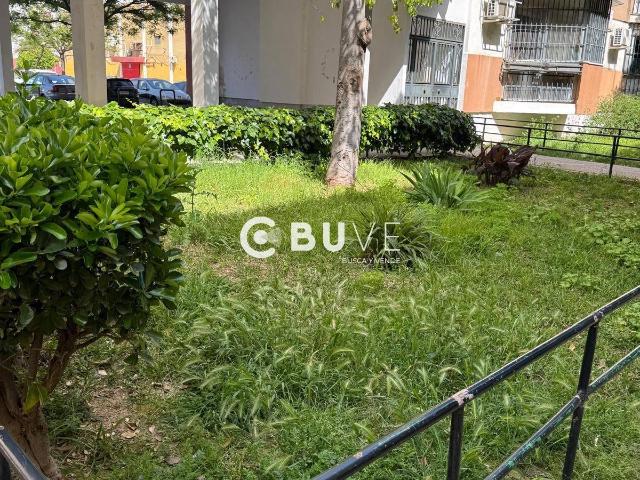 Piso en venta en Sevilla, El Arenal