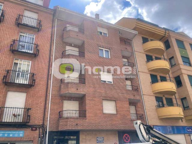 Piso en venta en Benavente, Castilla y León