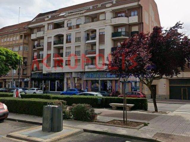 Piso en venta en Benavente, Zamora