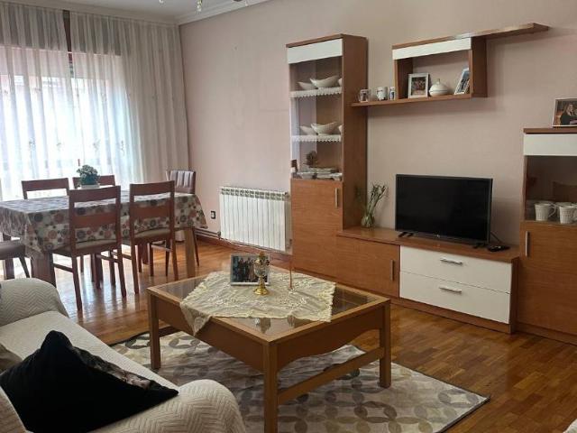 Piso en venta en Benavente, Castilla y León
