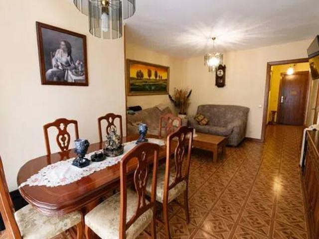 Piso en venta en Santa Clara, Benavente