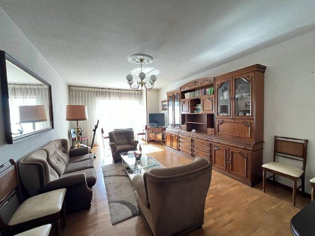 Piso en venta en Benavente, Castilla y León