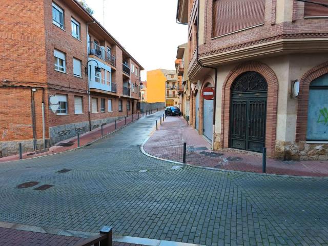 Piso en venta en Benavente, Castilla y León