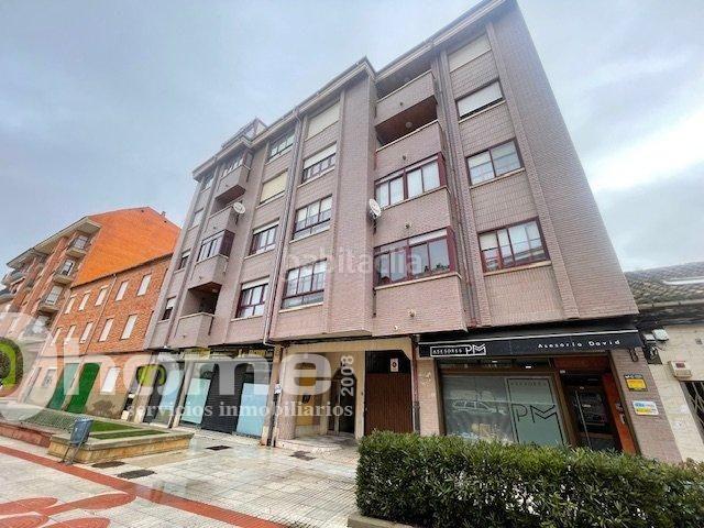 Piso en venta en Benavente, Castilla y León