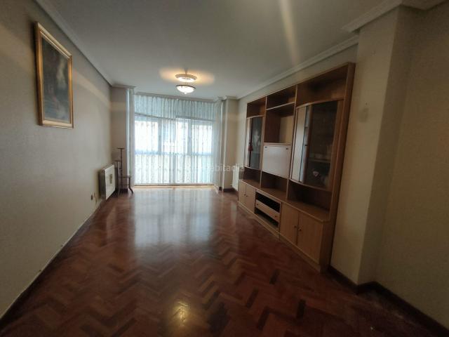 Piso en venta en Benavente, Castilla y León