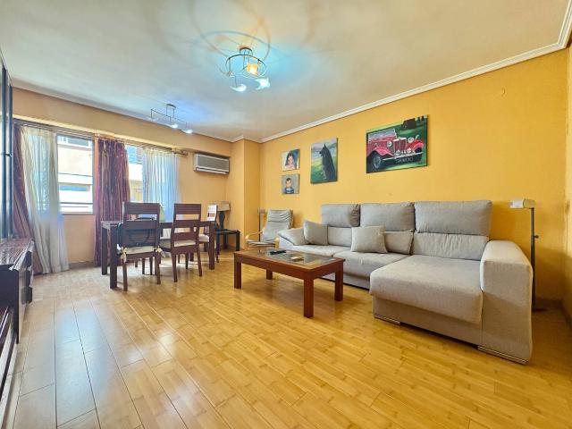 Piso en venta en l'Horta Sud, Valencia