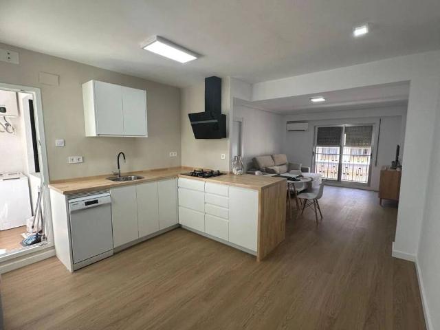 Piso en venta en Benetússer