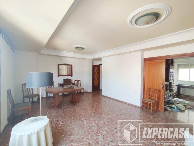 Piso en venta en la Ribera Alta, Valencia