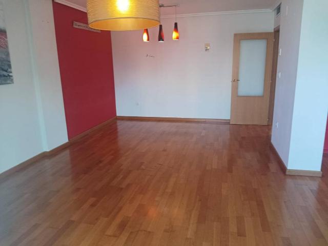 Piso en venta en Casco Antiguo - Santa Cruz - Ayuntamiento, l'Alacantí