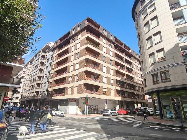 Piso en venta en Bermeo, Guipúzcoa