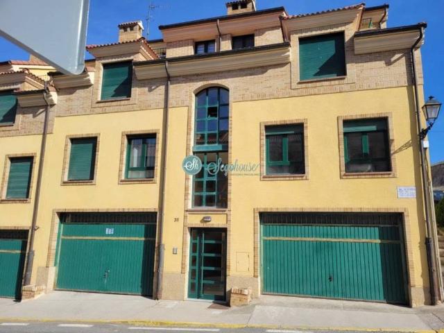 Piso en venta en Bernuy De Porreros, Castilla y León