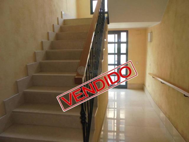 Piso en venta en Bernuy De Porreros, Castilla y León