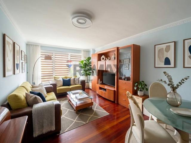 Piso en venta en Ames, Santiago