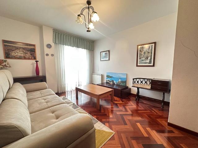 Piso en venta en Ames, Santiago