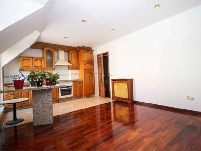 Piso en venta en Betanzos, Galicia