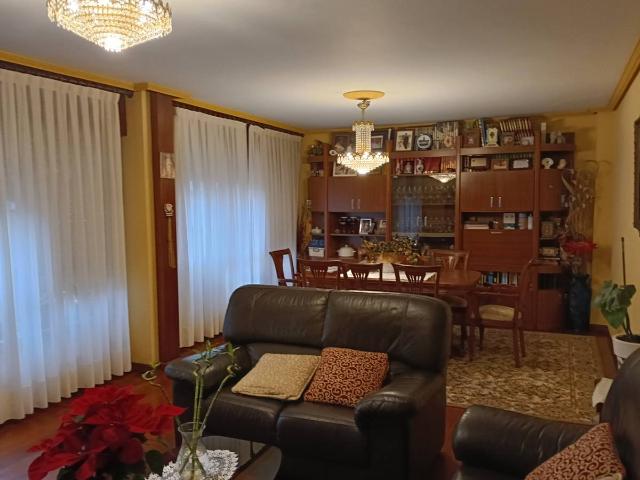 Piso en venta en Betanzos, A Coruña