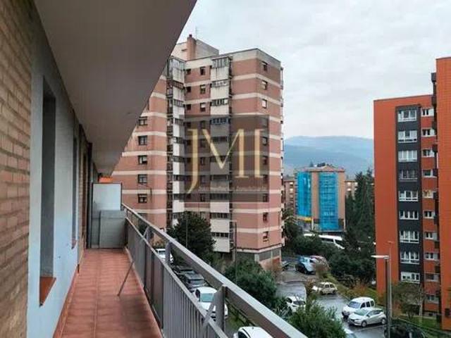 Piso en venta en Uribarri, Bilbao