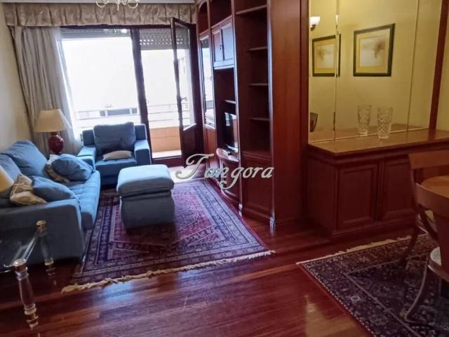 Piso en venta en San Pedro de Deusto-La Ribera, Bilbao