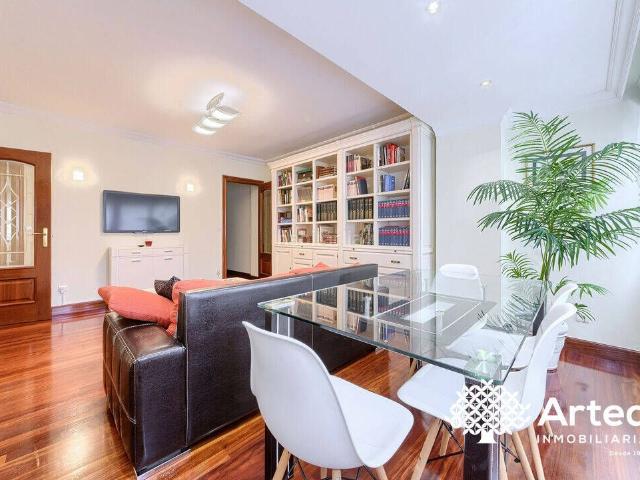 Piso en venta en Ibaiondo, Bilbao