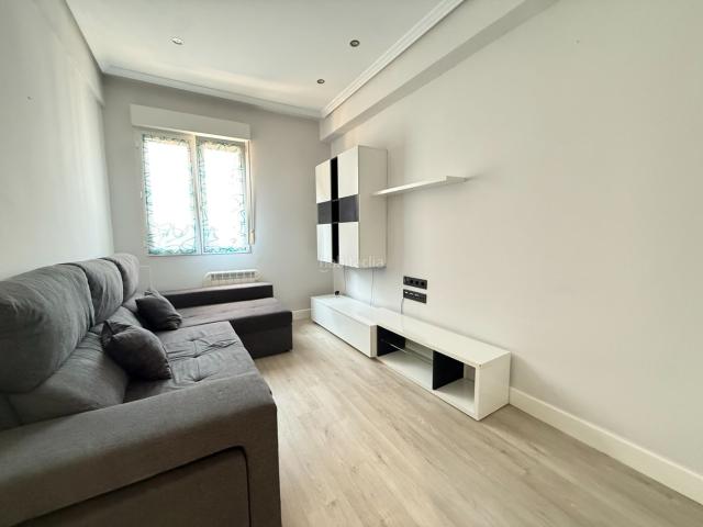 Piso en venta en Ibaiondo, Bilbao