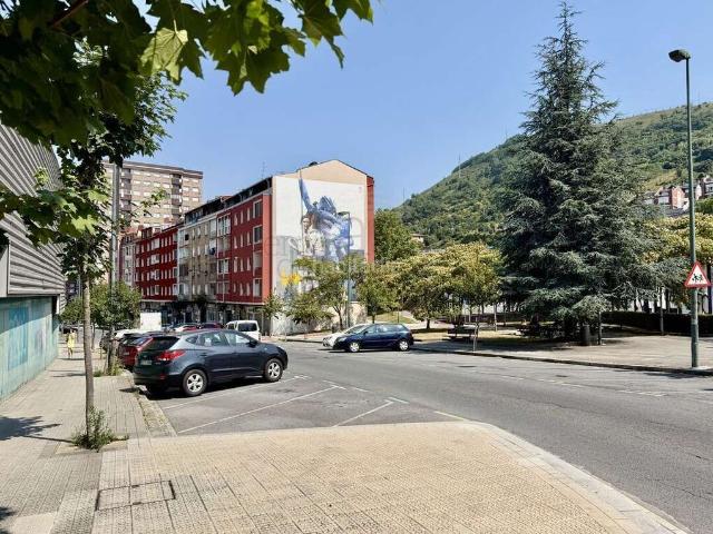 Piso en venta en Ibaiondo, Bilbao
