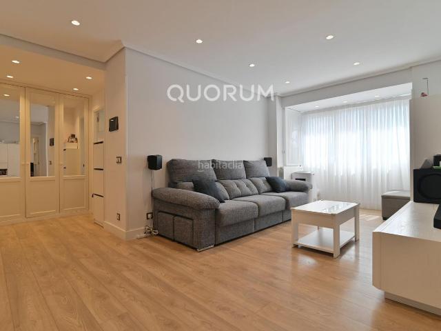 Piso en venta en Ibaiondo, Bilbao