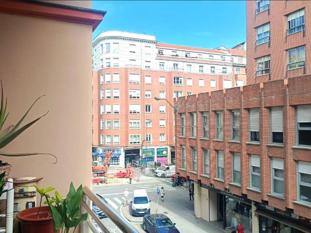 Piso en venta en Ibaiondo, Bilbao