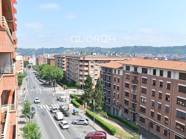 Piso en venta en Ibaiondo, Bilbao