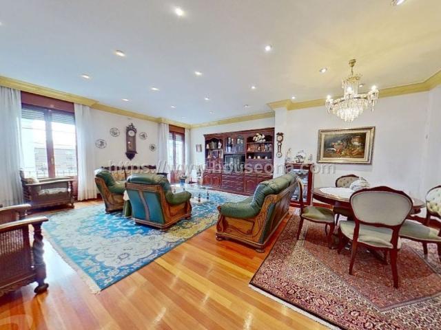 Piso en venta en Ibaiondo, Bilbao
