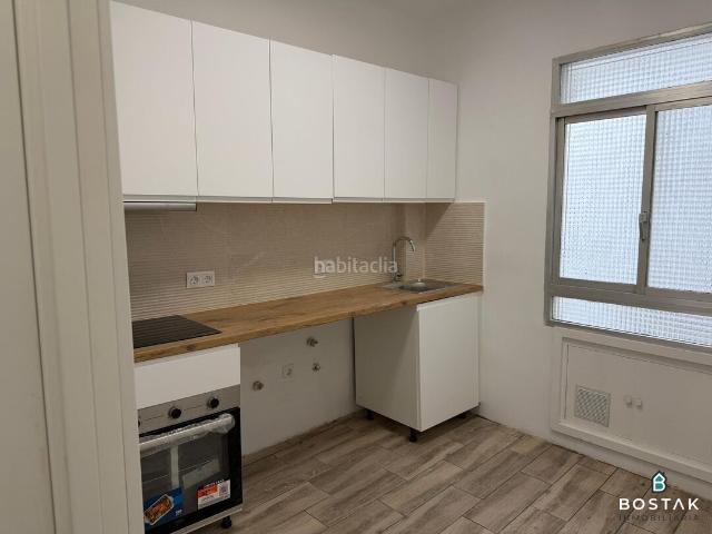 Piso en venta en Ibaiondo, Bilbao