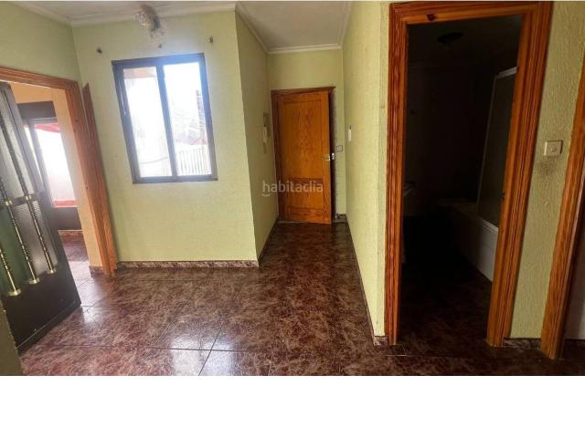 Piso en venta en Bonete, Albacete