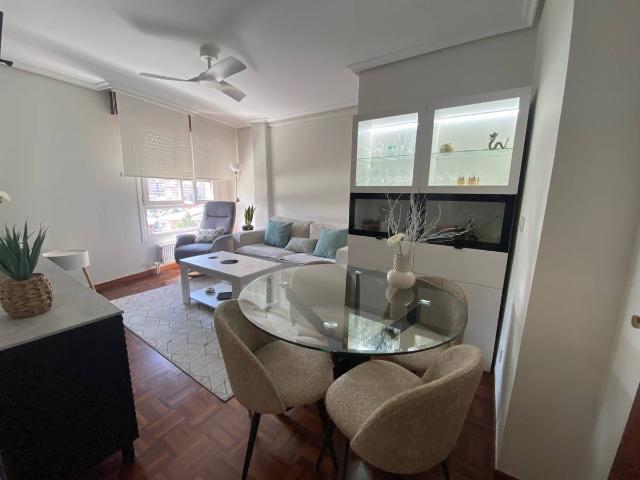 Piso en venta en Casco Histórico, Castro-urdiales
