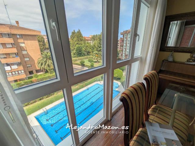 Piso en venta en Casco Histórico, Castro-urdiales