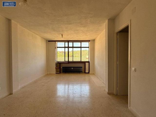 Piso en venta en Brihuega, Castilla-La Mancha