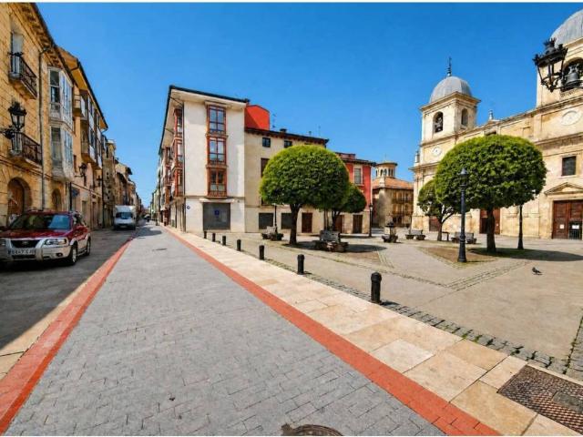 Piso en venta en Briviesca, Castilla y León