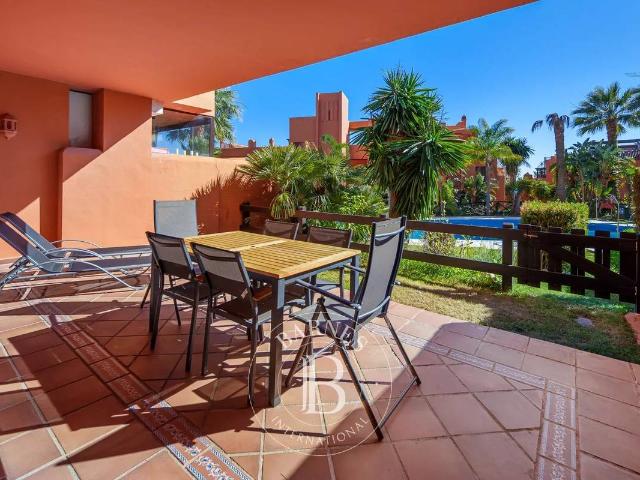 Piso en venta en Barriada Islas Canarias, Costa del Sol Occidental