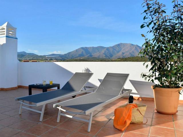 Piso en venta en Barriada Islas Canarias, Costa del Sol Occidental