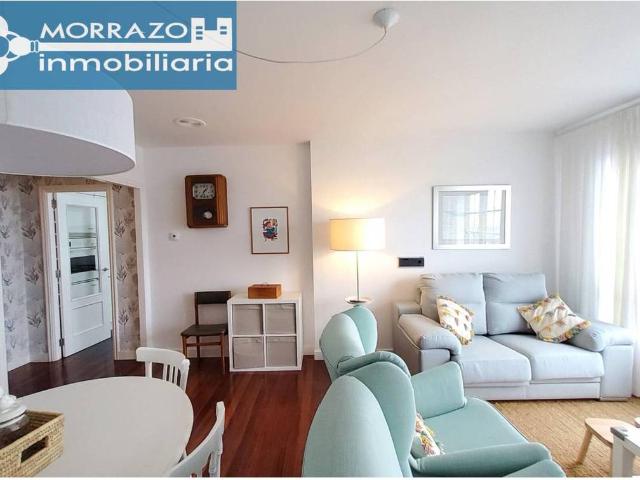 Piso en venta en Bueu, O Enleito