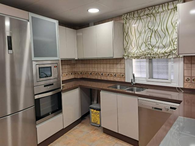 Piso en venta en Bujalance, Andalucía