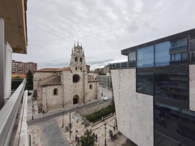 Piso en venta en Burgos, Castilla y León