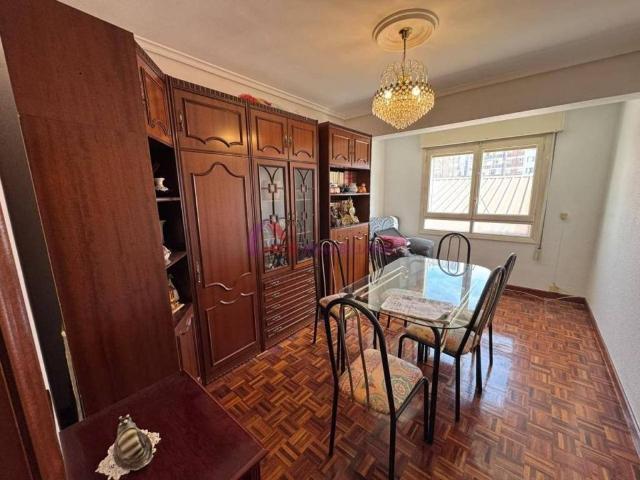 Piso en venta en Burgos, Castilla y León