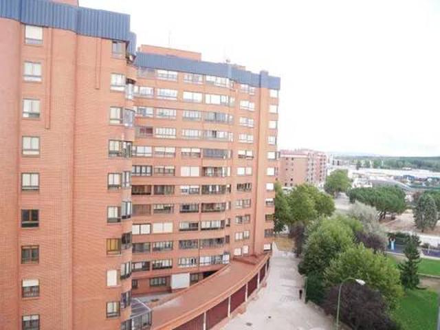 Piso en venta en Distrito Este, Burgos