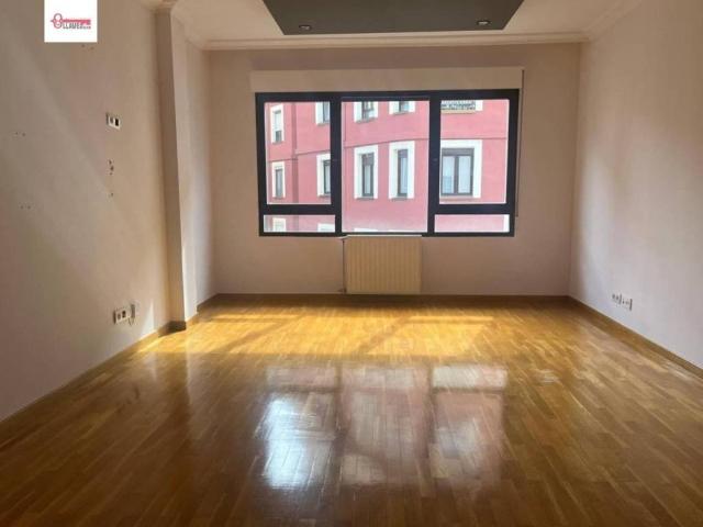 Piso en venta en Burgos, Castilla y León