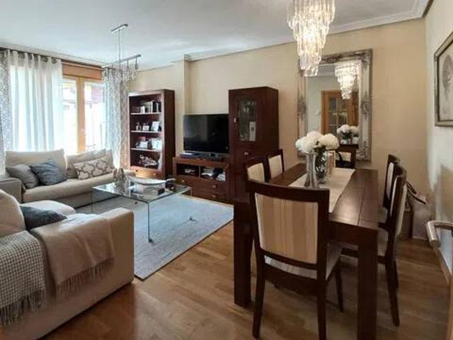 Piso en venta en Burgos, Castilla y León