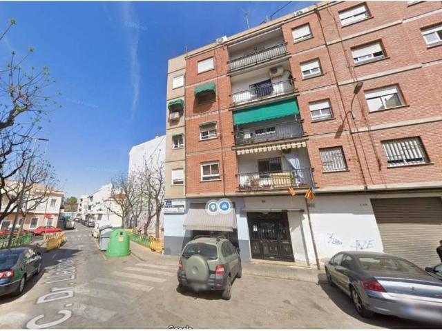 Piso en venta en Burjassot, València / Valencia