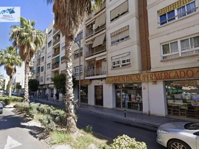 Piso en venta en Burjassot, València / Valencia