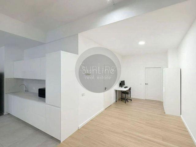 Piso en venta en Burjassot, València / Valencia